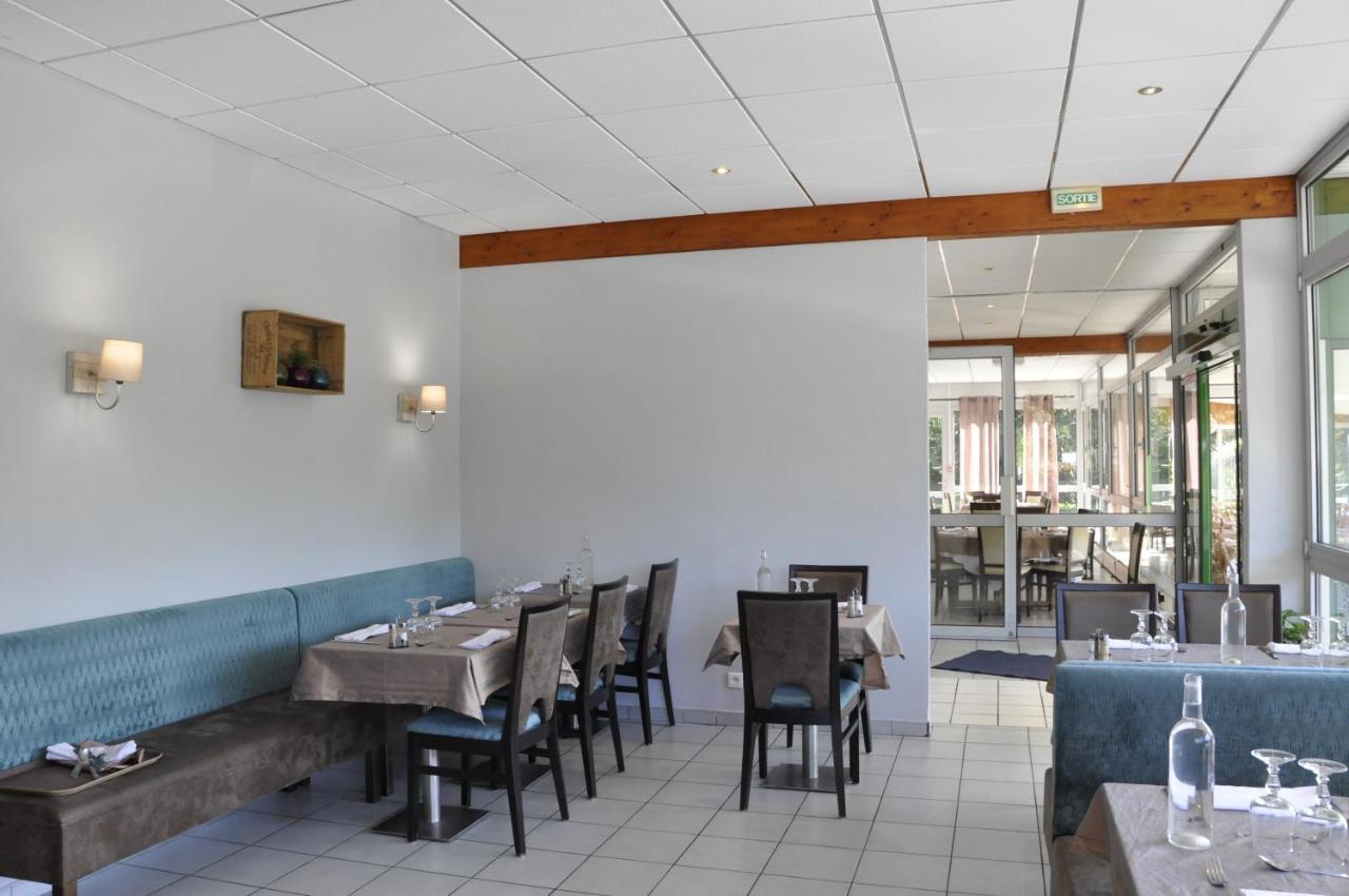 Henri 4 Hotel Rostrenen Eksteriør billede